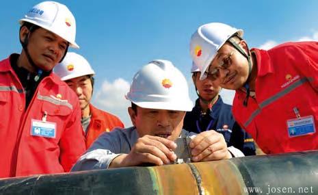 ●現(xiàn)有的技術(shù)成果顯示,我國已經(jīng)具備起草和制定國際標(biāo)準(zhǔn)的實力。 ●現(xiàn)有的技術(shù)成果顯示,我國已經(jīng)具備起草和制定國際標(biāo)準(zhǔn)的實力。