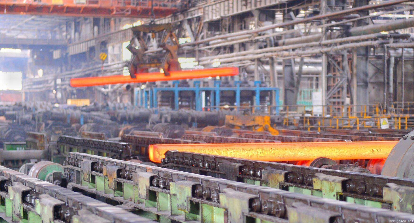 鋼鐵之戀-一位鋼鐵人為鋼鐵寫的頌歌! 鋼鐵之戀-一位鋼鐵人為鋼鐵寫的頌歌!