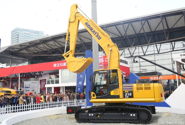 日本小松集團-1.png 日本小松集團-1.png