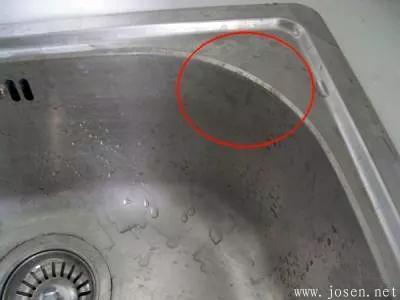 家里不銹鋼制品(例如水槽)做好防護.jpeg 家里不銹鋼制品(例如水槽)做好防護.jpeg